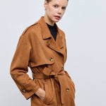 Kunstsuède Camel Trenchcoat voor Dames – Stijlvolle en Lichtgewicht Herfstjas voor Elke Gelegenheid!