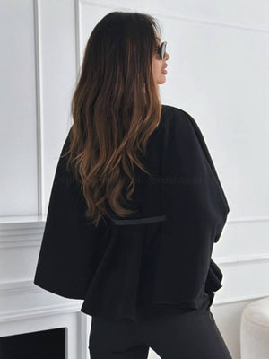 Legant Korte Poncho Jas Voor Vrouwen Met Riem