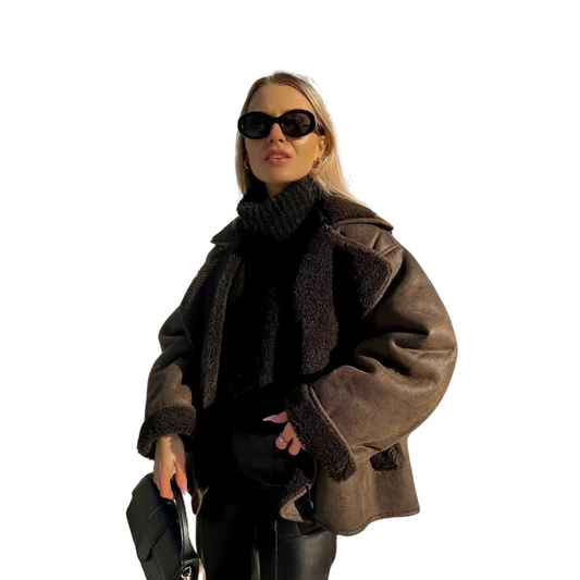 Emilia Oversized Bruine Leren Winterjas met Faux Fur – Stijlvolle en Warme Bescherming voor de Winter