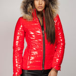 Zwarte Glanzende Dames Pufferjack met Faux Fur Capuchon: Warm, Winddicht en Modieus